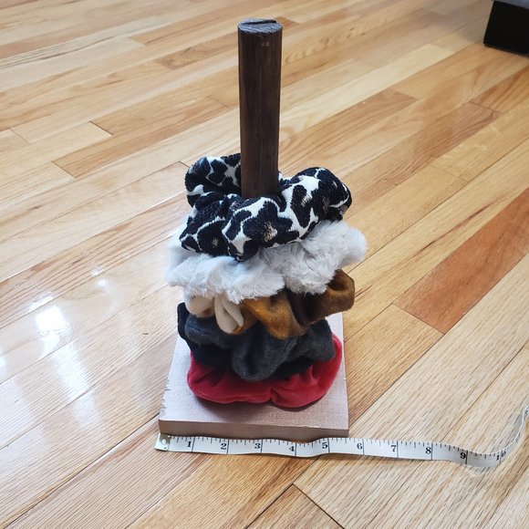 Scrunchies with Holder - Picture 3 of 3